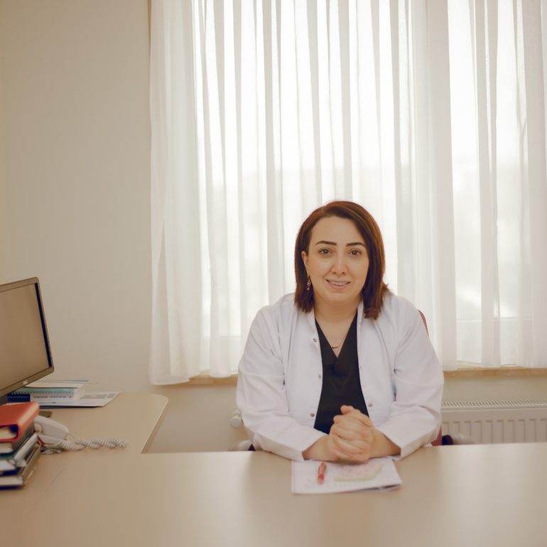 Dr. Əliyeva Kəmalə
